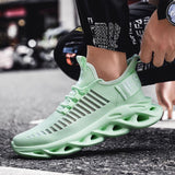 Men Lightweight Mesh Sneakers